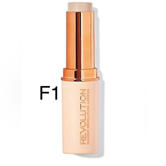 F1 | Makeup Revolution Fast Base Stick Foundation - Picture 2 of 4